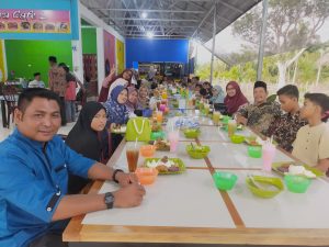 BUKA PUASA BERSAMA DEWAN GURU MTsS ASHHABUL YAMIN BAKONGAN